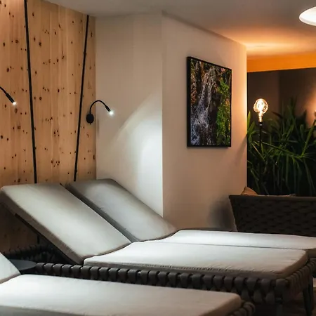 Ferienresidenz Raich - Mit Sky Wellness Und Garten * Ried im Oberinntal