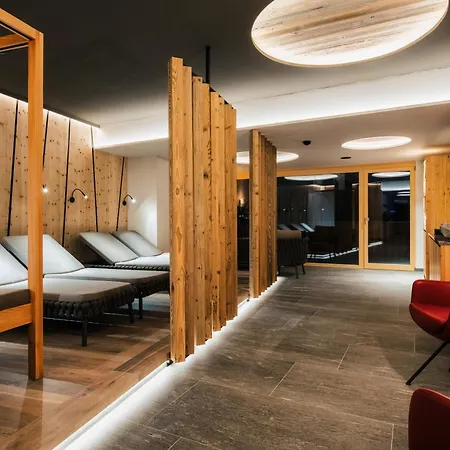 Ferienresidenz Raich - Mit Sky Wellness Und Garten Apartment Ried im Oberinntal