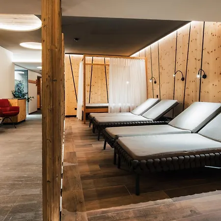 Ferienresidenz Raich - Mit Sky Wellness Und Garten Apartment Ried im Oberinntal