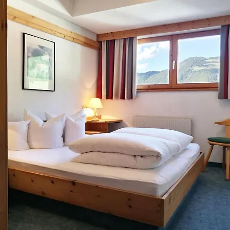 Ferienresidenz Raich - Mit Sky Wellness Und Garten Apartment Ried im Oberinntal