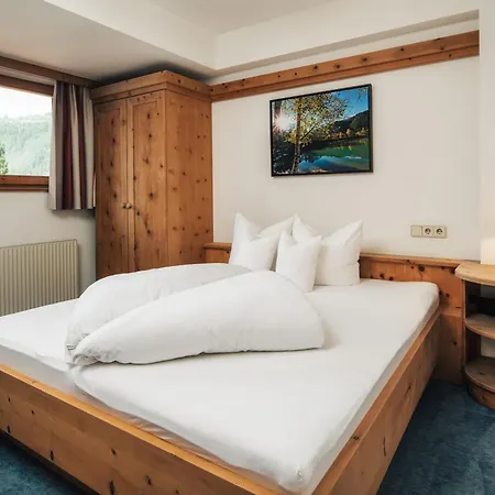 Ferienresidenz Raich - Mit Sky Wellness Und Garten *