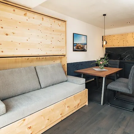 Apartment Ferienresidenz Raich - Mit Sky Wellness Und Garten Ried im Oberinntal