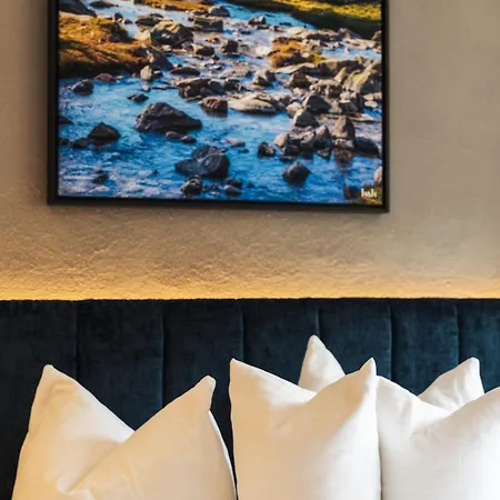Ferienresidenz Raich - Mit Sky Wellness Und Garten * Ried im Oberinntal