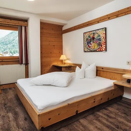 Ferienresidenz Raich - Mit Sky Wellness Und Garten *