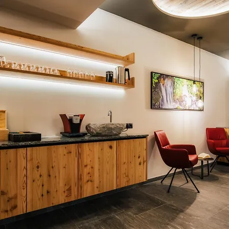 Ferienresidenz Raich - Mit Sky Wellness Und Garten * Ried im Oberinntal