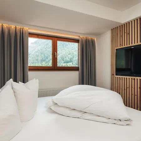 Ferienresidenz Raich - Mit Sky Wellness Und Garten Ried im Oberinntal