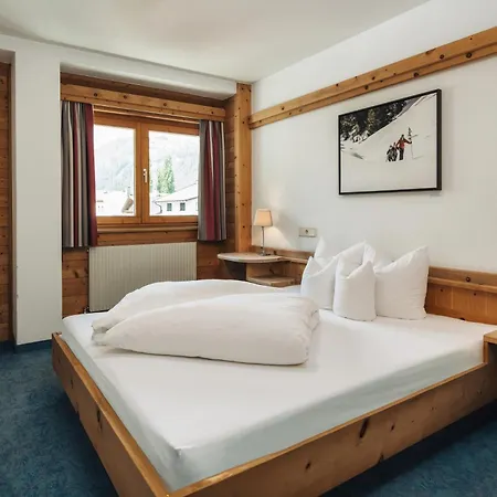 Ferienresidenz Raich - Mit Sky Wellness Und Garten Lägenhet *