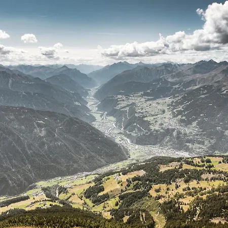 Ferienresidenz Raich - Mit Sky Wellness Und Garten Daire