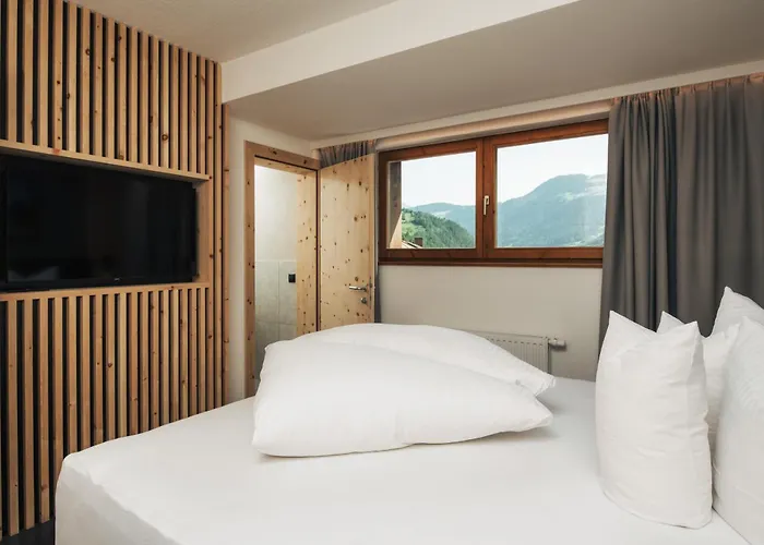 Ferienresidenz Raich - Mit Sky Wellness Und Garten