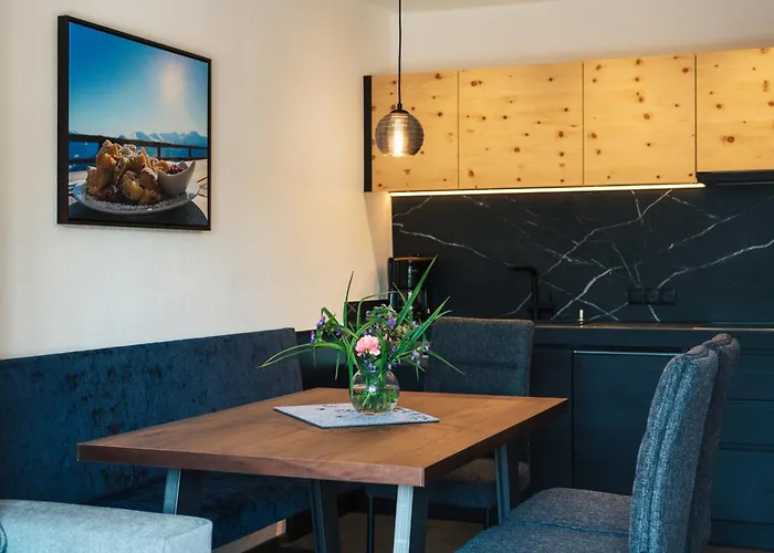 Ferienresidenz Raich - Mit Sky Wellness Und Garten