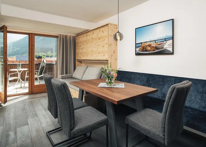 Ferienresidenz Raich - Mit Sky Wellness Und Garten *