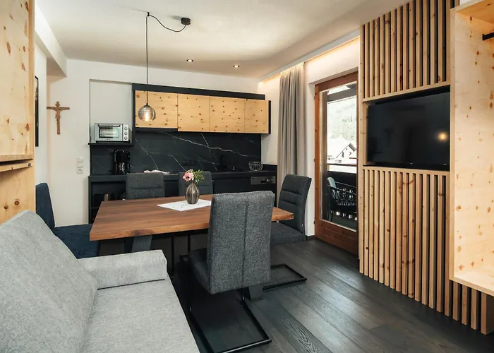 Apartment Ferienresidenz Raich - Mit Sky Wellness Und Garten Ried im Oberinntal