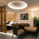 Ferienresidenz Raich - Mit Sky Wellness Und Garten Ried im Oberinntal