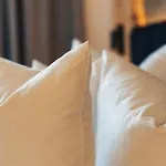 Ferienresidenz Raich - Mit Sky Wellness Und Garten Lejlighed Ried im Oberinntal