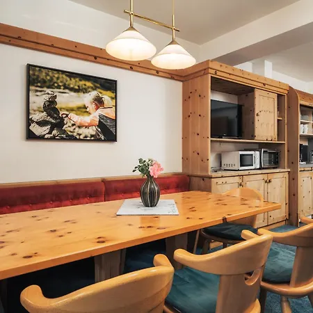 Ferienresidenz Raich - Mit Sky Wellness Und Garten Apartment